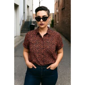 WILDFANG Pink Black Graphic The Empower Button Up Shirt Top   Women's Size Small